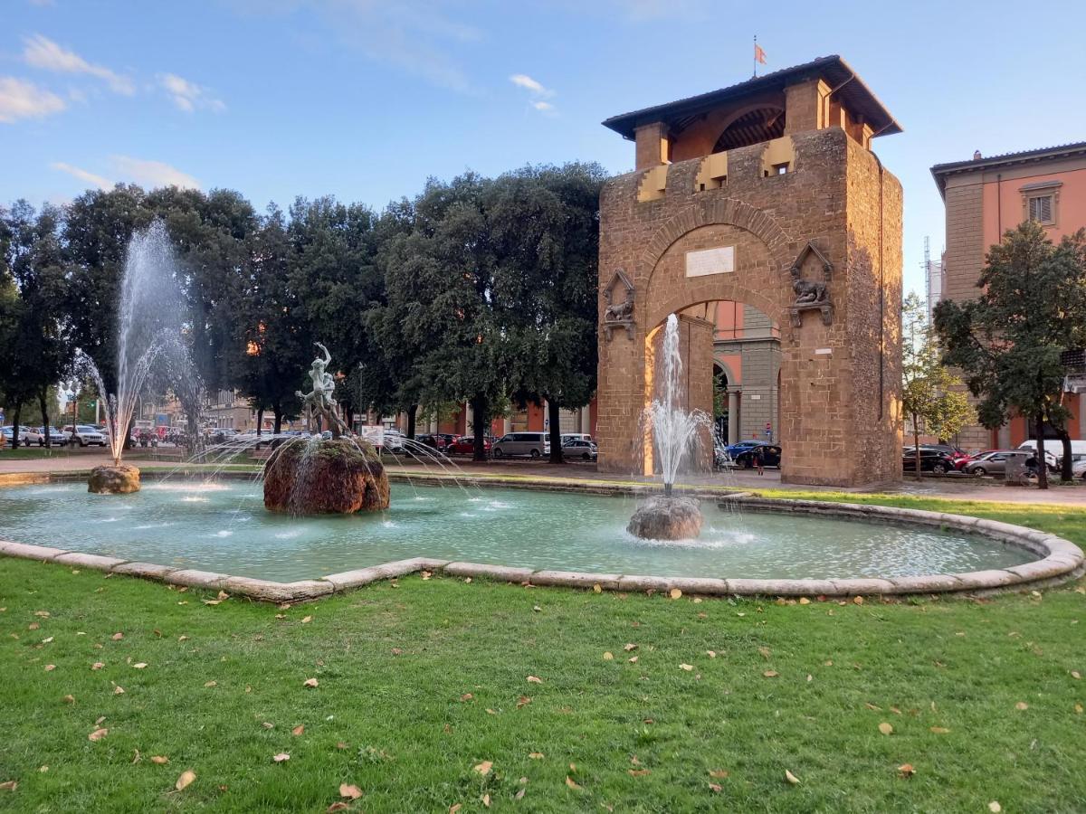 Romantic Liberta Apartment Firenze Bagian luar foto